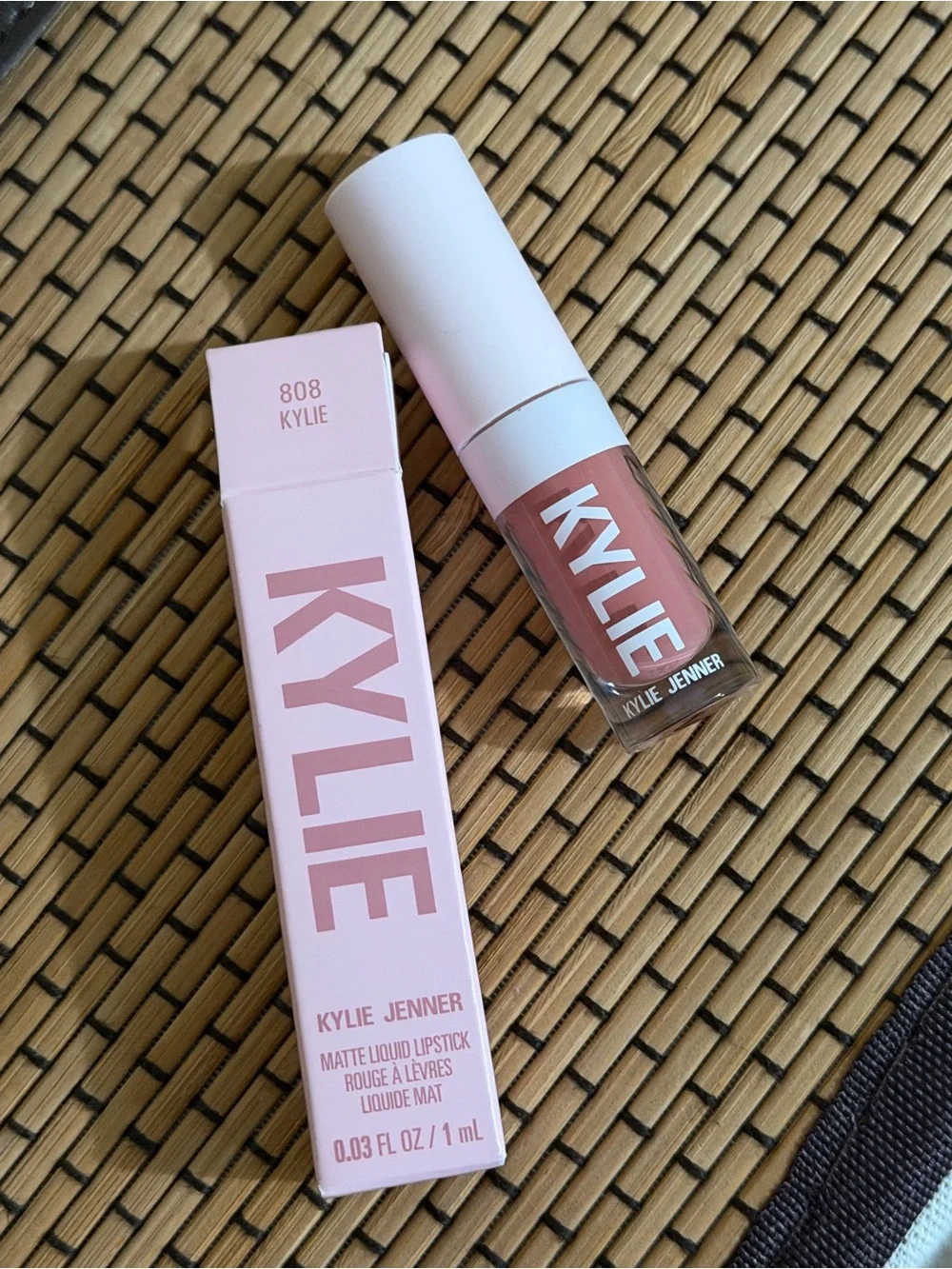 Kylie Cosmetics Matte Liquid Lipstick - 808 Kylie Nude Pink